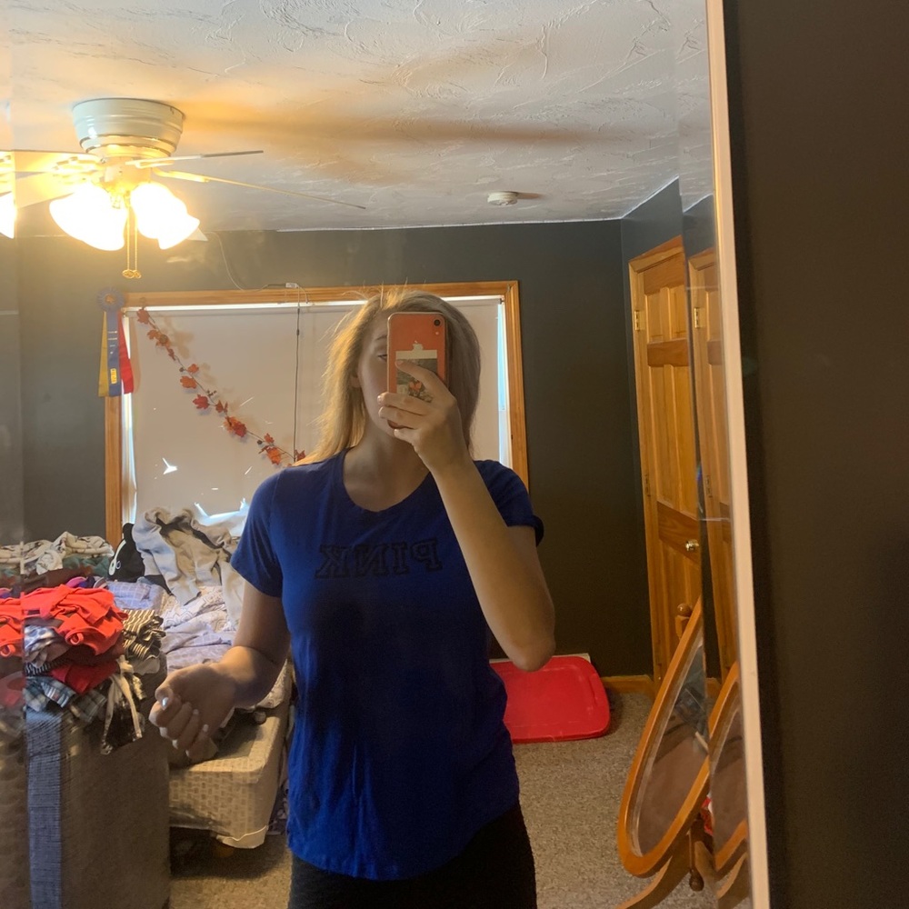 Pink tee